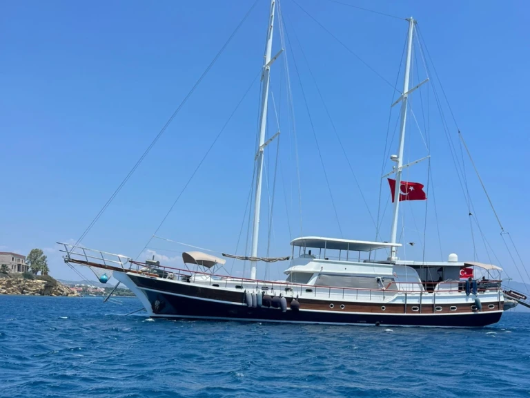 Charter a Custom Made Custom made in Marmaris on Samboat
