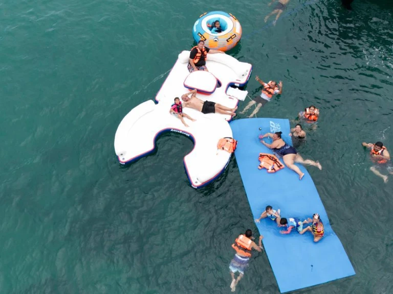 Charter a Custom Made custom in Puerto Vallarta on Samboat