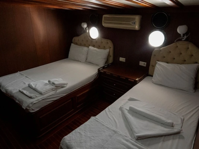 Charter a Custom Made Custom made in Fethiye on Samboat