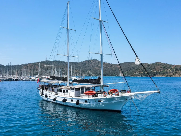 Charter a Custom Made Custom made in Fethiye on Samboat