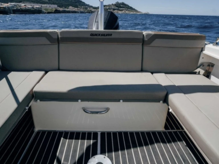 Charter a Quicksilver Activ 755 Sundeck in Marseille on Samboat
