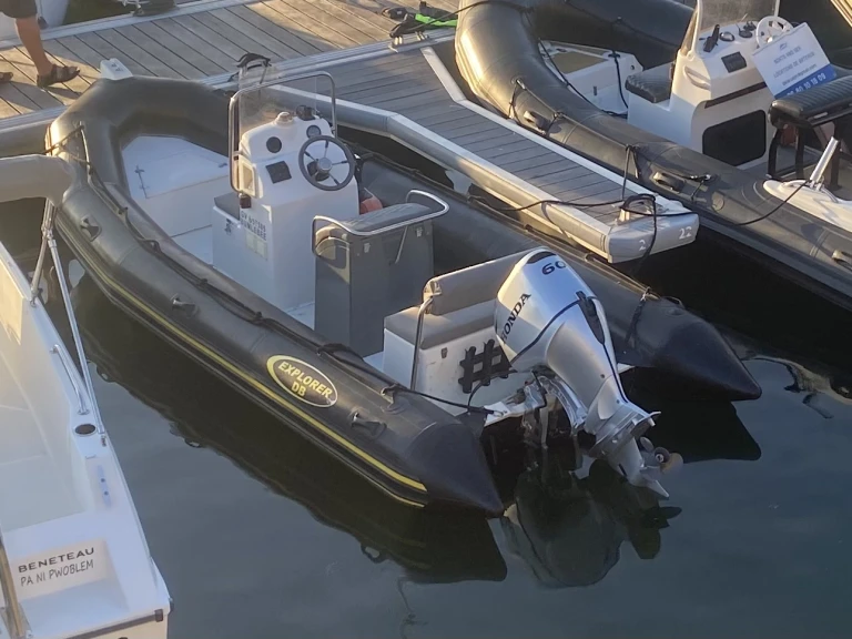 RIB hire in Bénodet - Bombard Explorer 550 SP