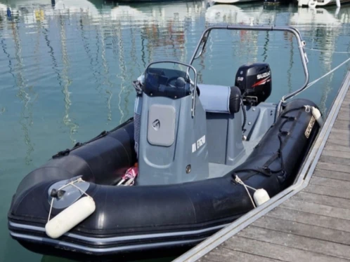 Hire RIB with or without skipper Bombard Le Château-d'Oléron