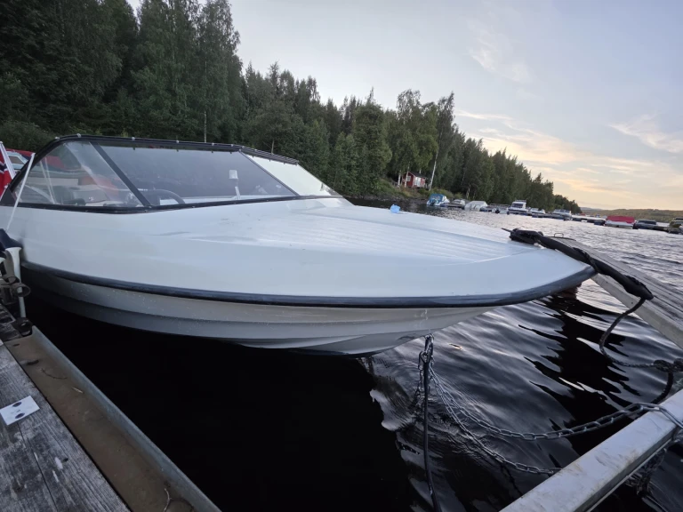 Hire Motorboat with or without skipper Skibsplast 460 VS, approx. 15 ft / ca. 4.6 m• Nannestad