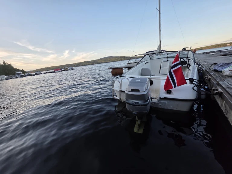 Skibsplast 460 VS, approx. 15 ft / ca. 4.6 m• MARINEER 75 charter bareboat or skippered in  Nannestad
