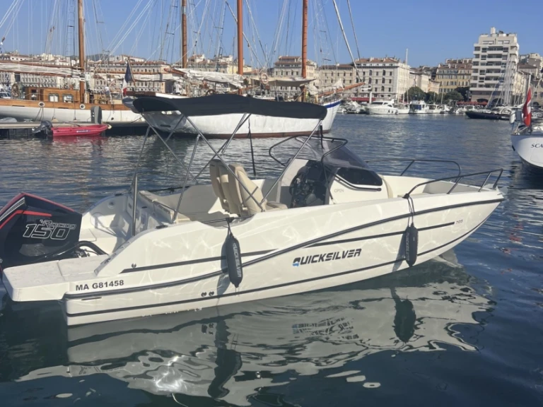 Yacht charter Marseille - Quicksilver Quicksilver 705 Cruiser on SamBoat