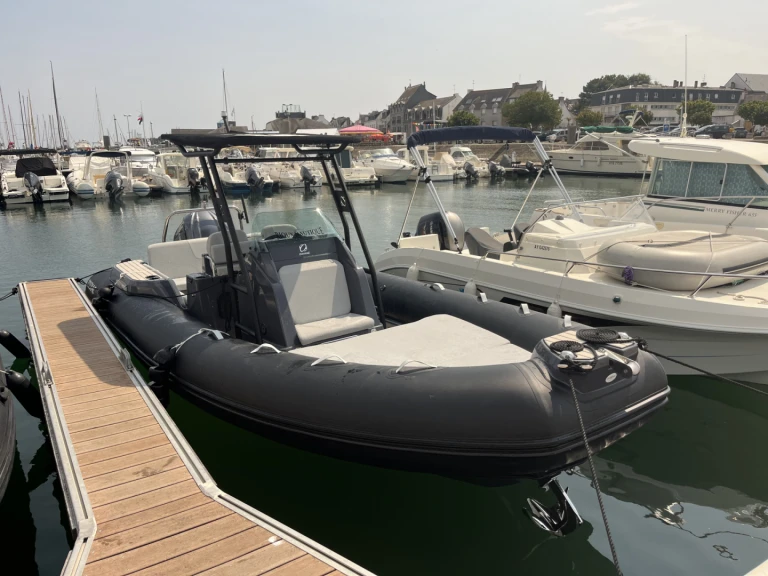 RIB hire in La Trinité-sur-Mer - Zodiac Medline 7.5