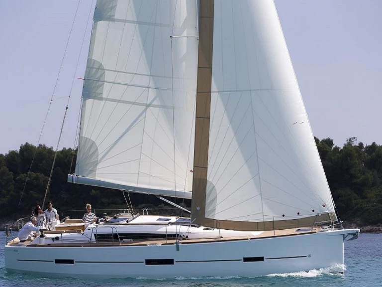 Charter a Dufour Dufour 460 Grand Large in Santa Pola on Samboat