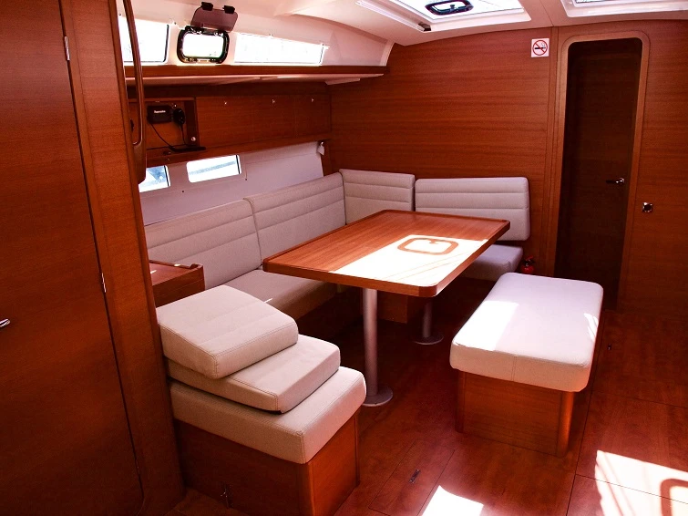 Yacht charter Santa Pola - Dufour Dufour 460 Grand Large on SamBoat