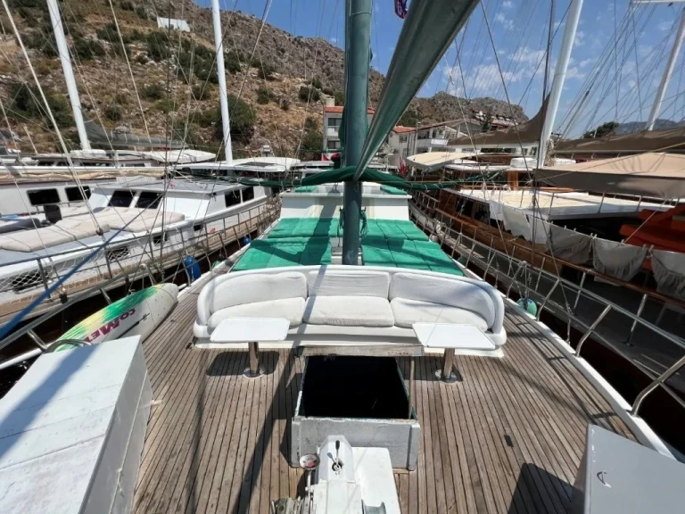 Sailboat to hire Marmaris at the best price