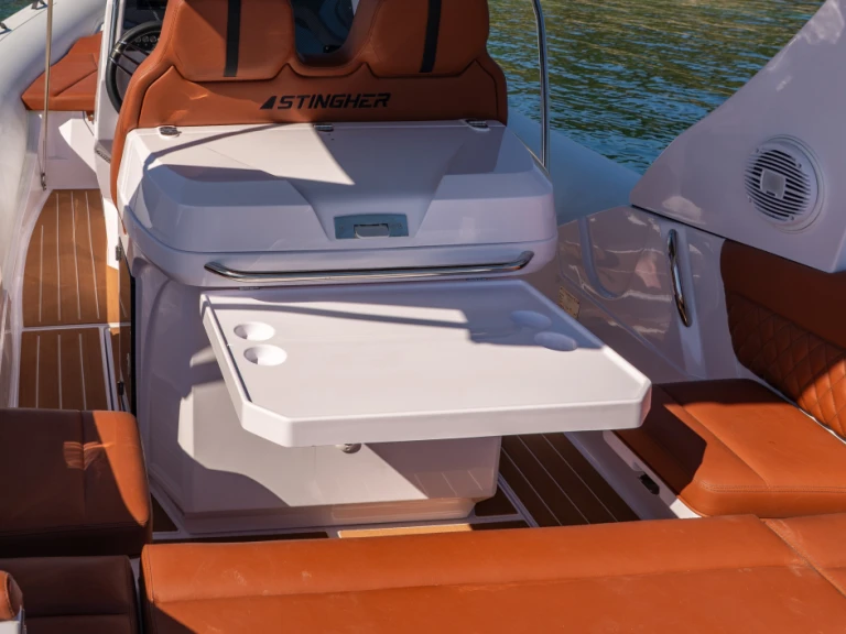 Charter a Italboats Stinger 24 gt in Skiathos on Samboat