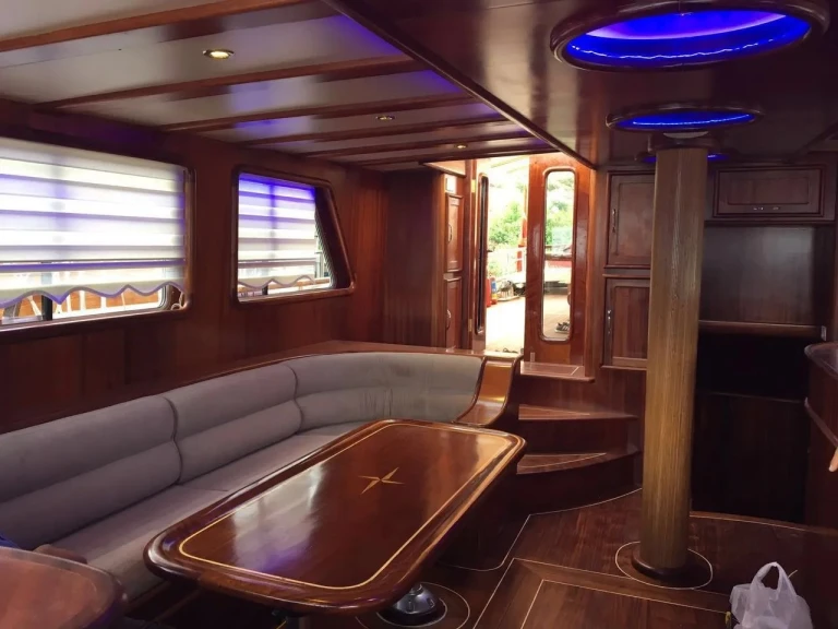 Sailboat to hire Marmaris at the best price
