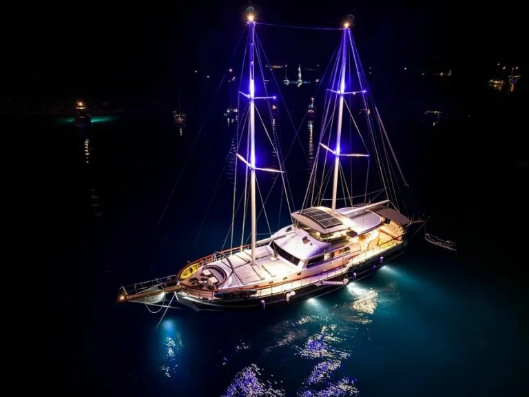 Charter a Custom Made Custom made in Marmaris on Samboat