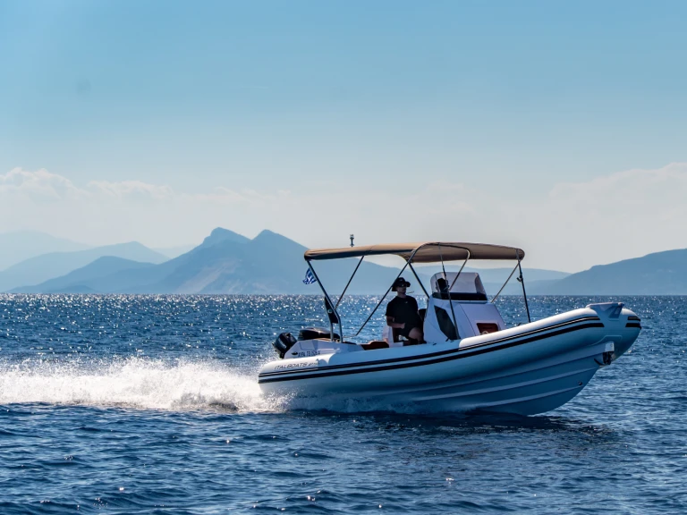 Hire RIB Italboats with a boat licence