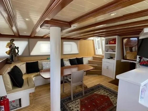 Sailboat to hire Marmaris at the best price