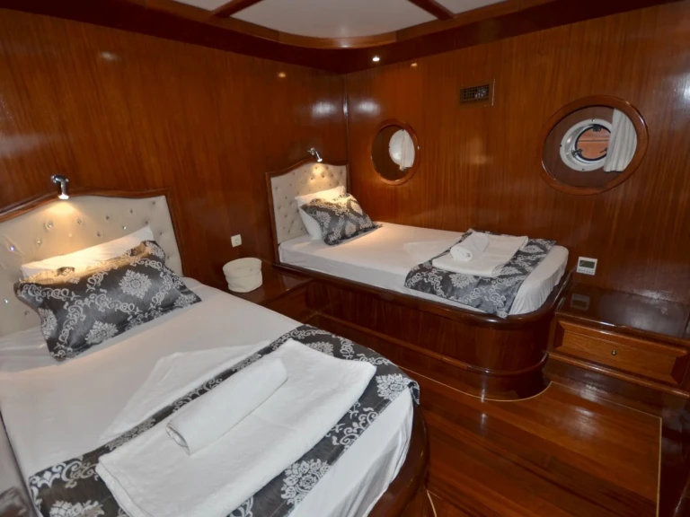 Sailboat to hire Bodrum at the best price