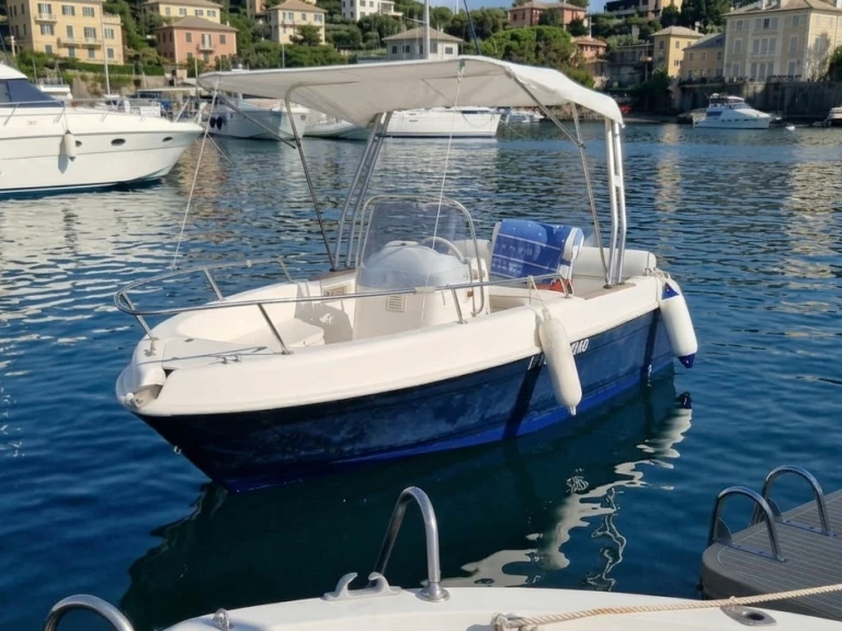 Yacht charter Catania - Marinello Eden 18 on SamBoat