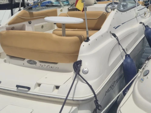 Hire a Monterey 242 cruiser Marbella