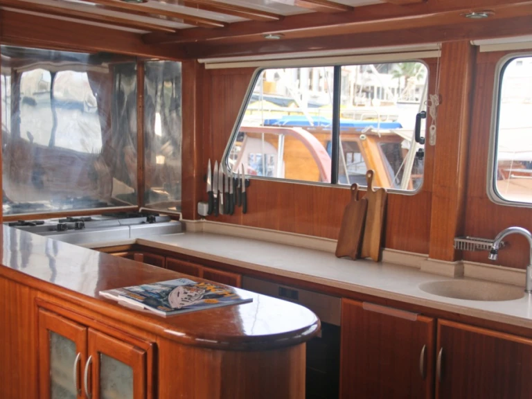 Yacht hire Marmaris cheap Custom made