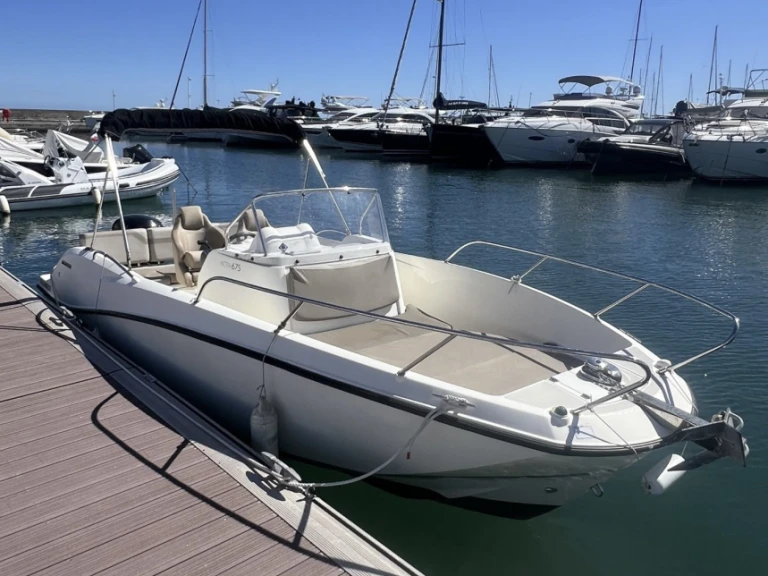 Hire a Quicksilver Activ 675 Open Marseille