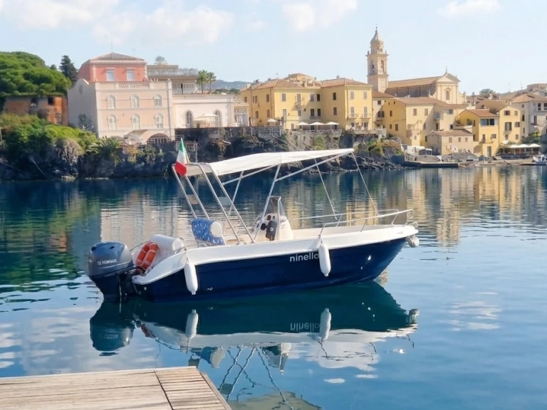 Charter a Marinello Eden 18 in Catania on Samboat