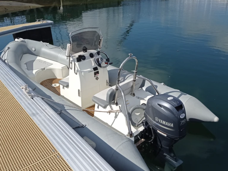 Hire a Bombard Sunrider 550 La Forêt-Fouesnant