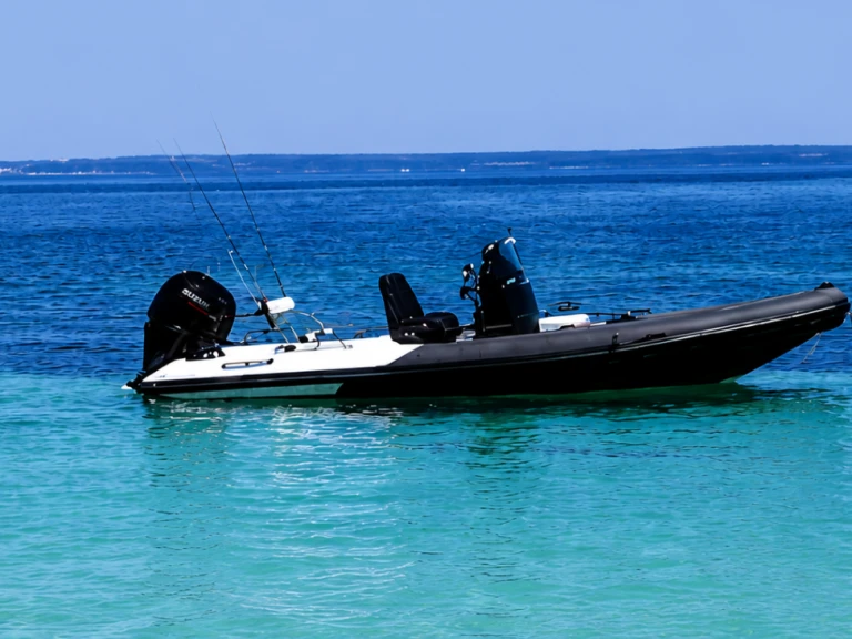 Yacht hire La Forêt-Fouesnant cheap HYDROSPORT 646