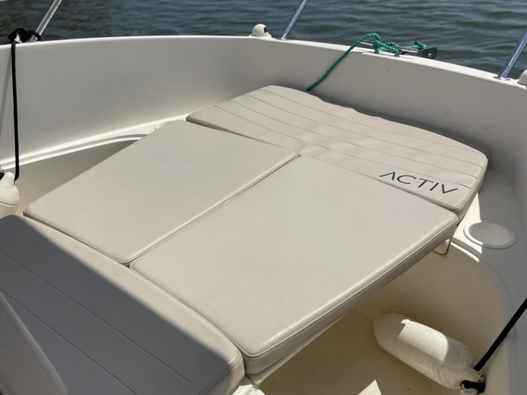 Motorboat to hire France at the best price