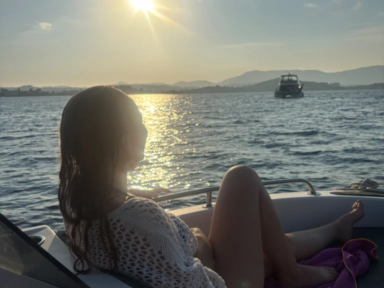 Yacht hire Gouvia cheap 6.40