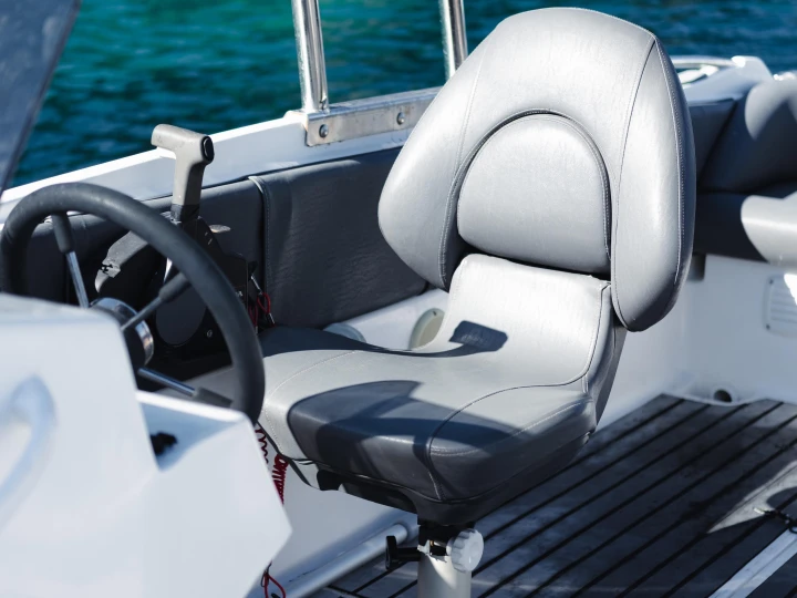 Hire Motorboat with or without skipper Poseidon Gouvia