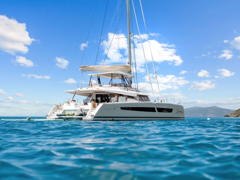 Hire Luxury Yacht with or without skipper Fountaine Pajot British Virgin Islands (BVI)