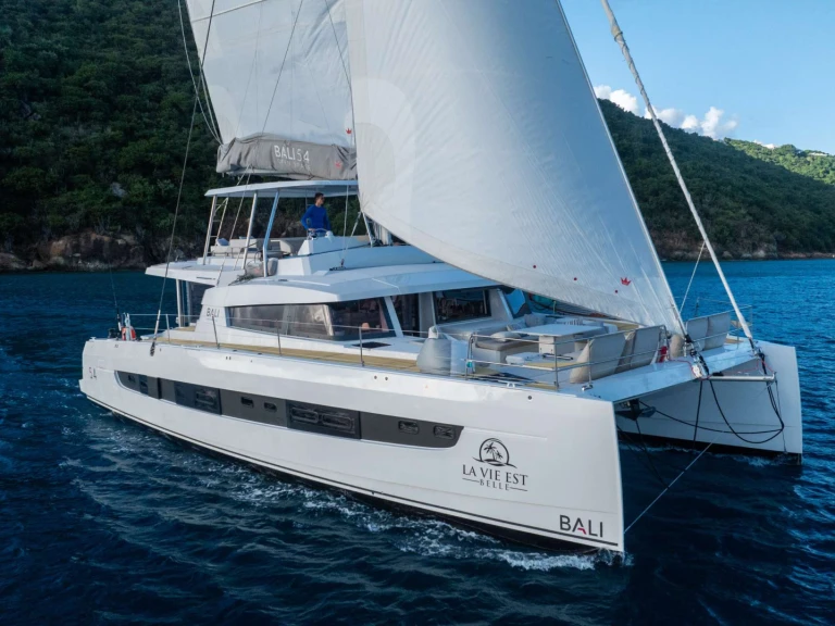 Luxury Yacht hire in British Virgin Islands (BVI) - Bali LA VIE EST BELLE
