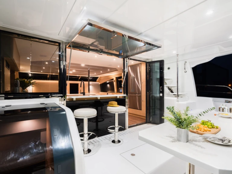 Yacht charter Lávrio - Aquila TiAmo on SamBoat