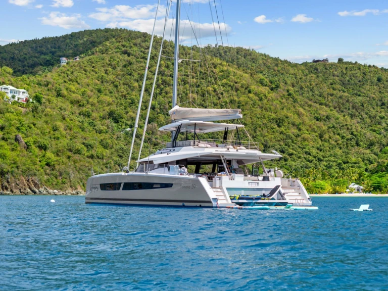 Luxury Yacht hire in British Virgin Islands (BVI) - Fountaine Pajot HOURGLASS