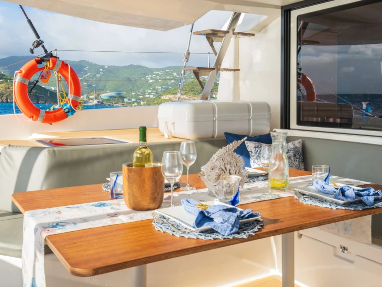 Yacht hire Road Town cheap Morning Star