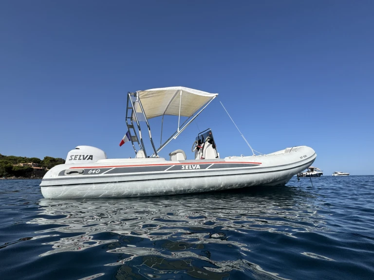 Charter a Selva Evolution D.640 in Les Issambres on Samboat