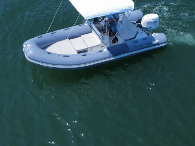 Charter a Lomac Lomac 500 in La Spezia on Samboat