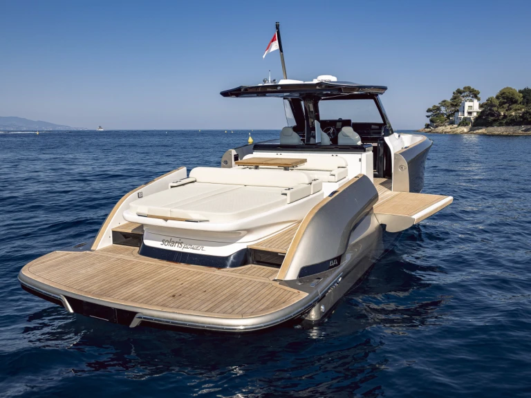 Hire a Solaris Power Solaris Power Open 44 Monaco