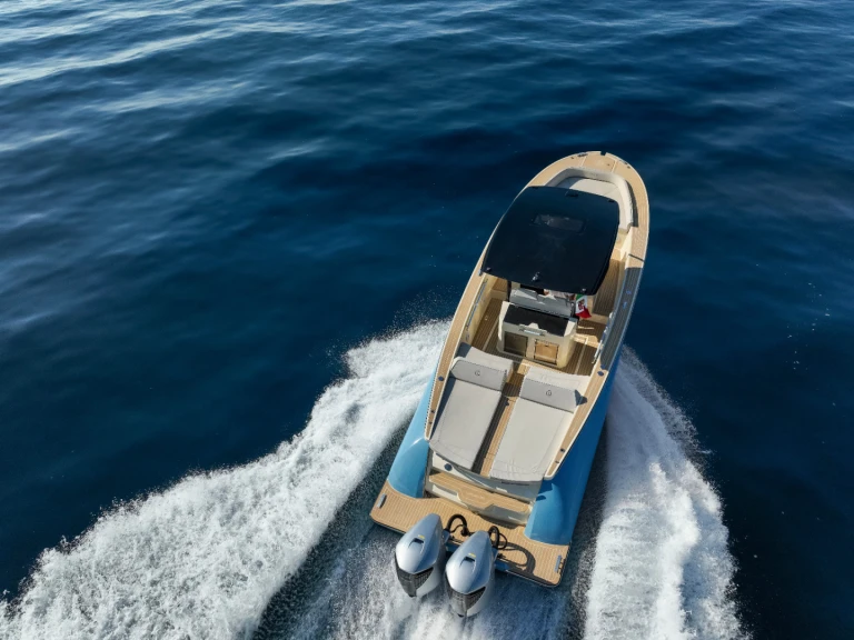 Motorboat to hire Amalfi at the best price