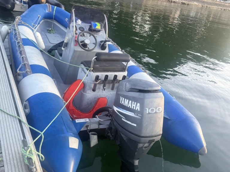 Yacht hire Quiberon cheap Narwhal HD 580