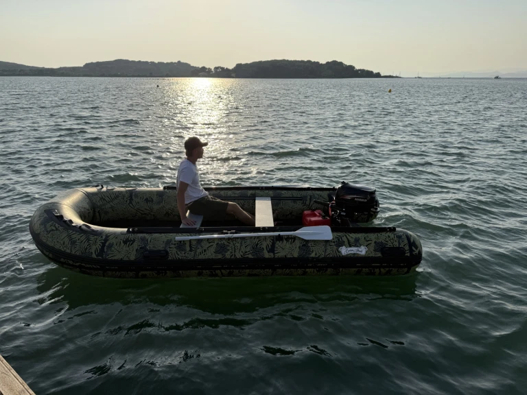 Bombard 4,20 charter bareboat or skippered in  Le Brusc
