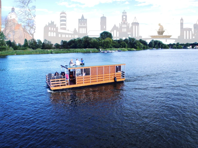 Charter a TS1000 TS1000 in Radewege on Samboat