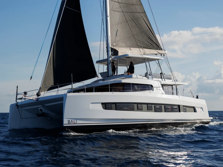 Hire Catamaran Bali with a boat licence