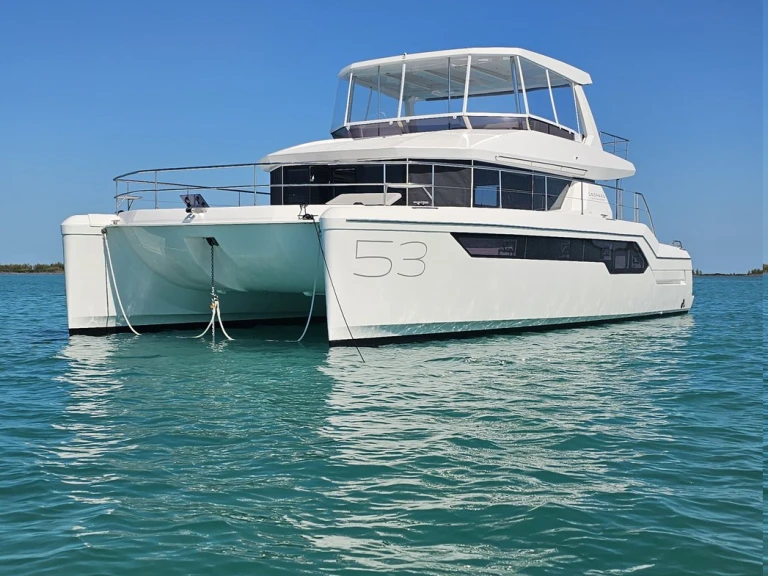 Yacht charter Marsh Harbour - Leopard Catamarans / Robertson & Caine Leopard 53 - OW on SamBoat