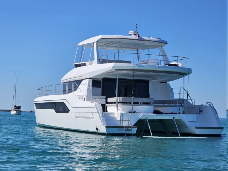 Motorboat hire in Marsh Harbour - Leopard Catamarans / Robertson & Caine Leopard 53 - OW
