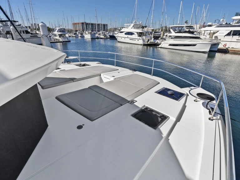 Charter a Leopard Catamarans / Robertson & Caine Leopard 53 - OW in Marsh Harbour on Samboat