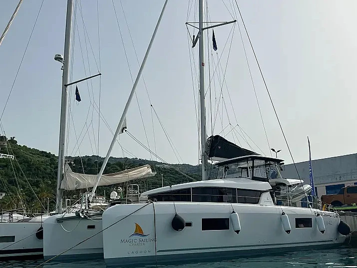 Hire Catamaran with or without skipper Lagoon Castellammare del Golfo