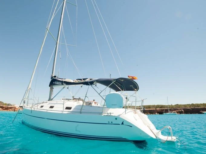 Yacht hire Sant Antoni de Portmany cheap Endurance 35