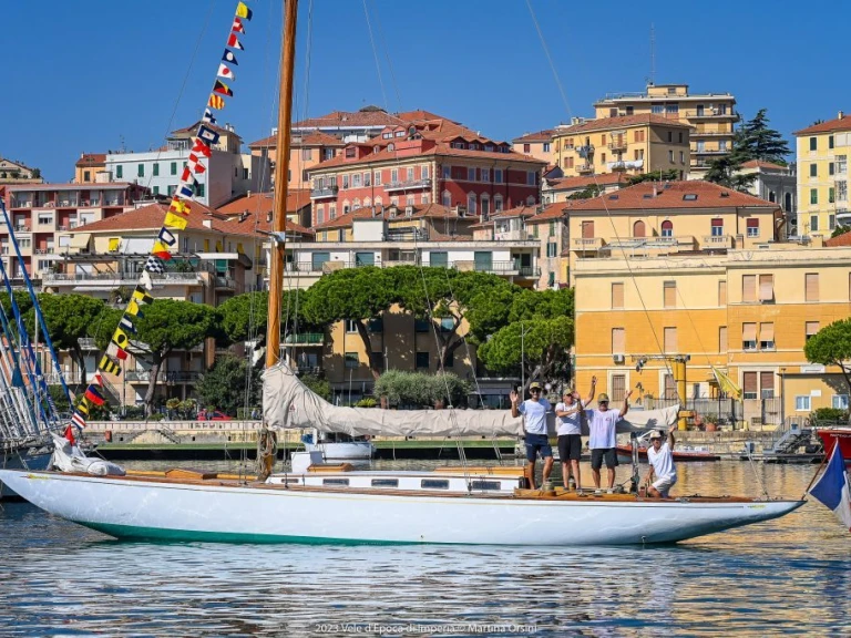 Sailboat hire in Porquerolles - William Fife & Sons, Fairlie 8mJI n°752