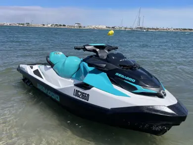 Jet ski hire in Le Grau-du-Roi - Sea-Doo GTX 